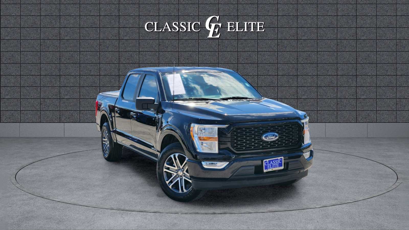 2021 Ford F-150 XL 2WD SuperCrew 5.5 Box 1