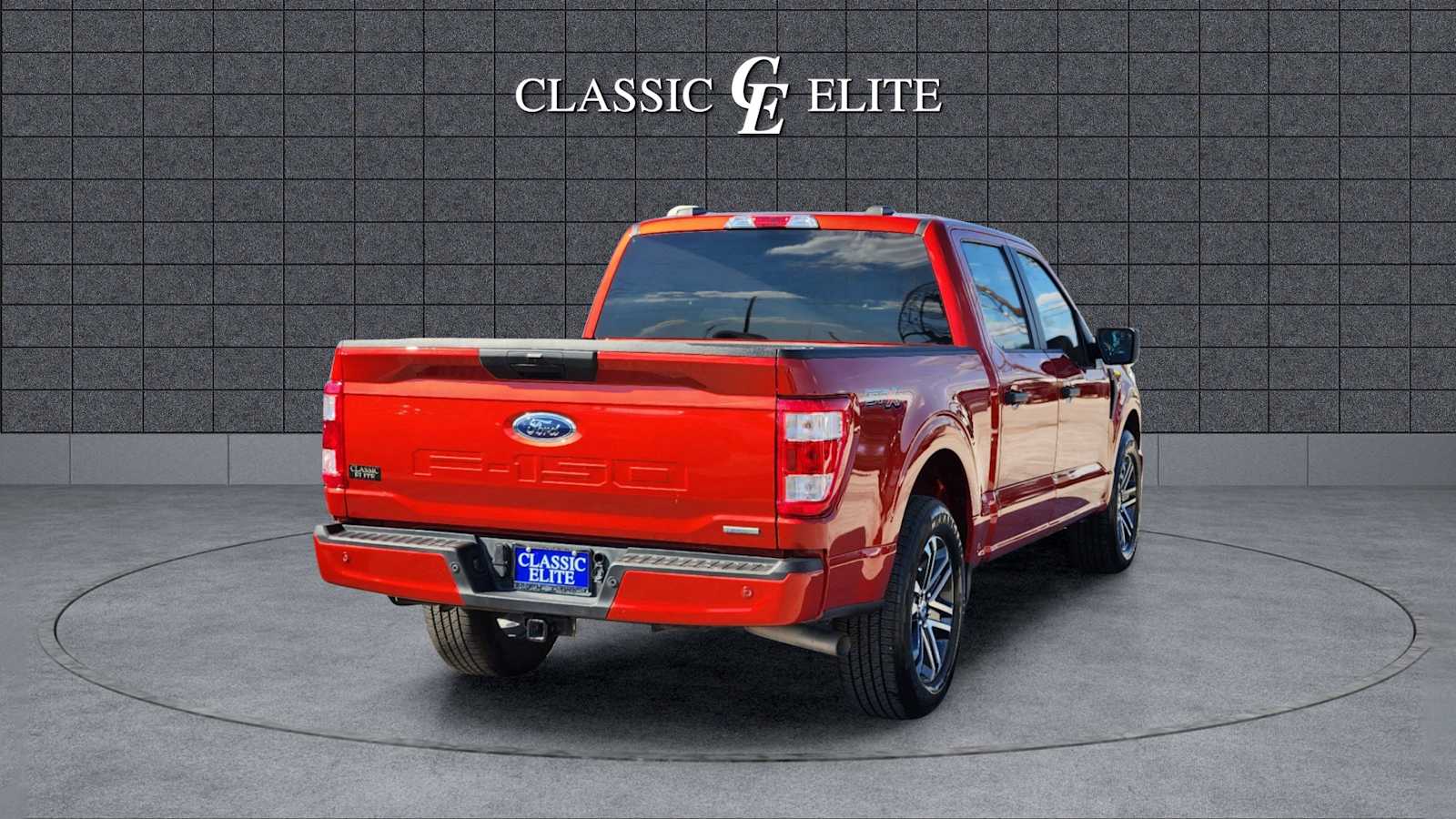 2023 Ford F-150 XL 2WD SuperCrew 5.5 Box 7