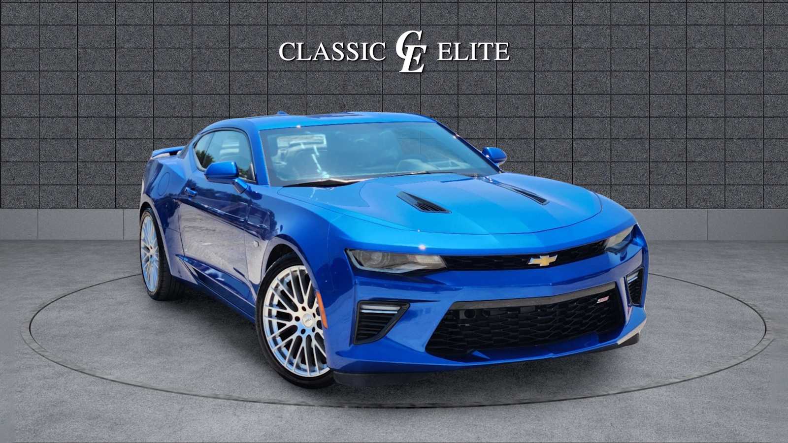 2017 Chevrolet Camaro 2SS 1