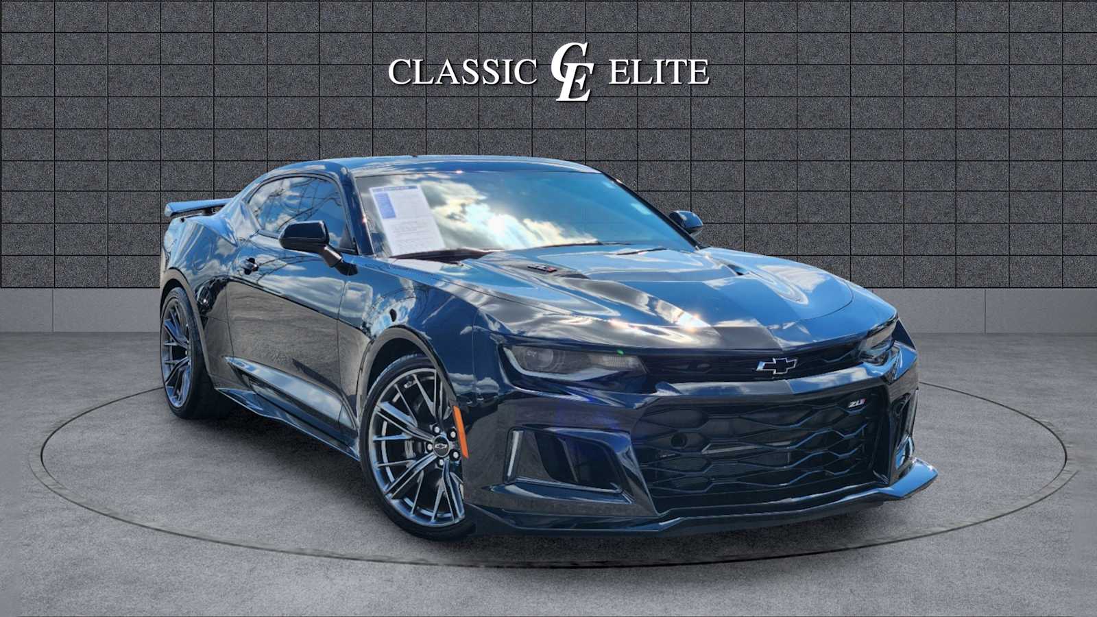 2023 Chevrolet Camaro ZL1 1