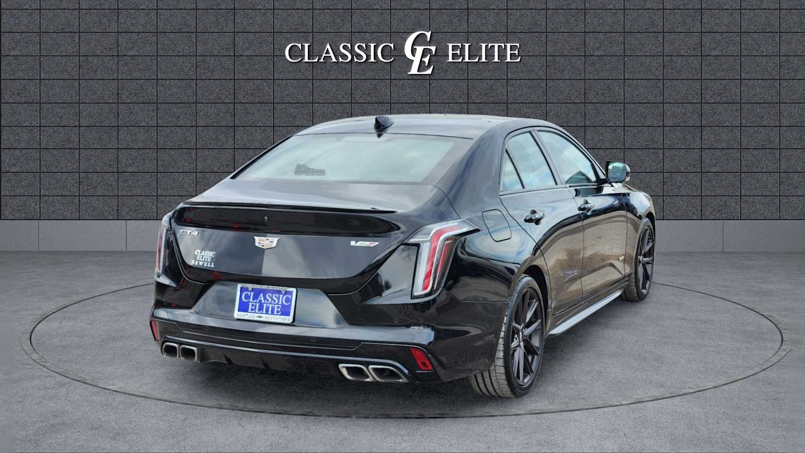 2021 Cadillac CT4 V-Series 7