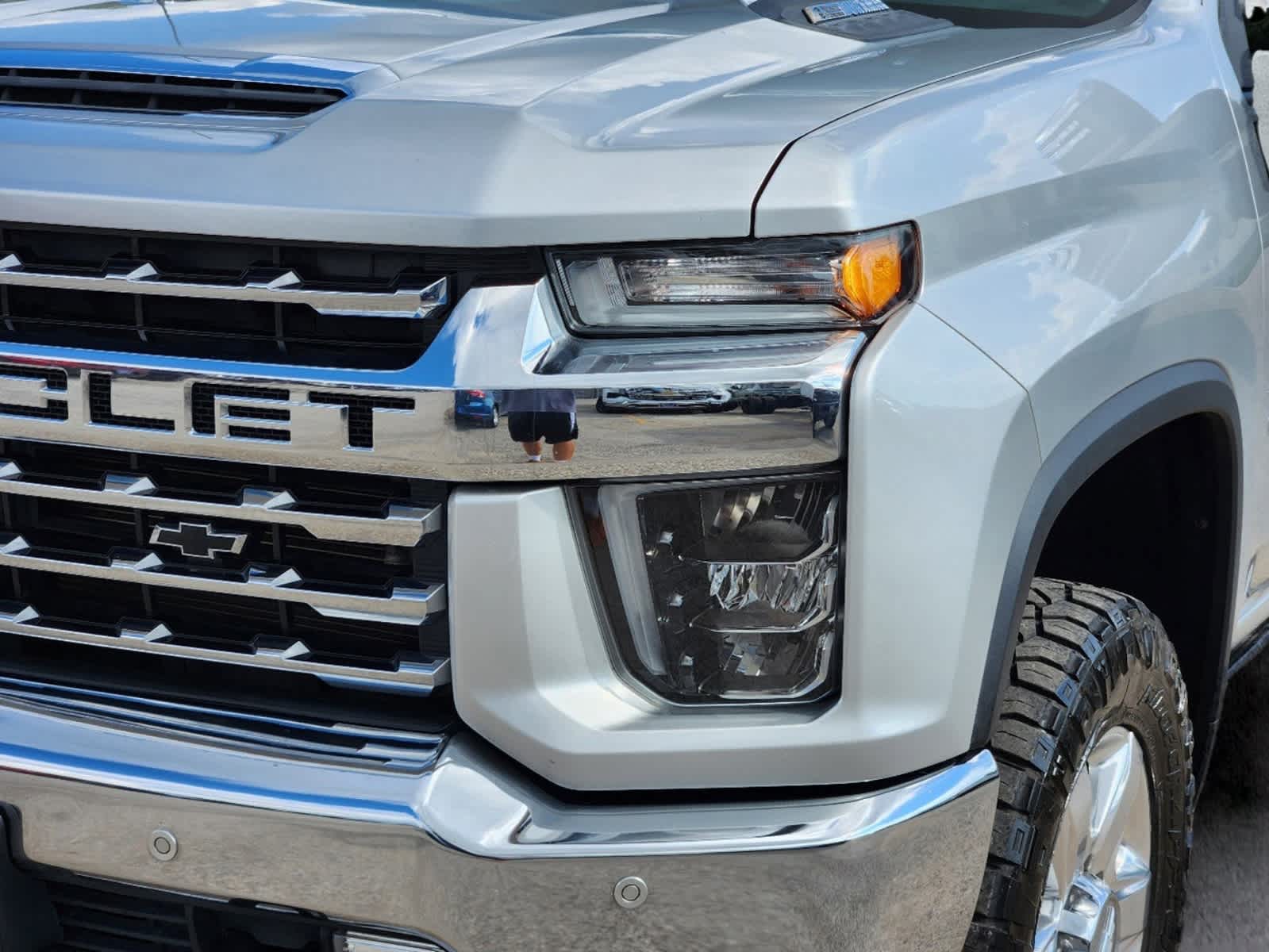 2020 Chevrolet Silverado 2500HD LTZ 4WD Crew Cab 159 32