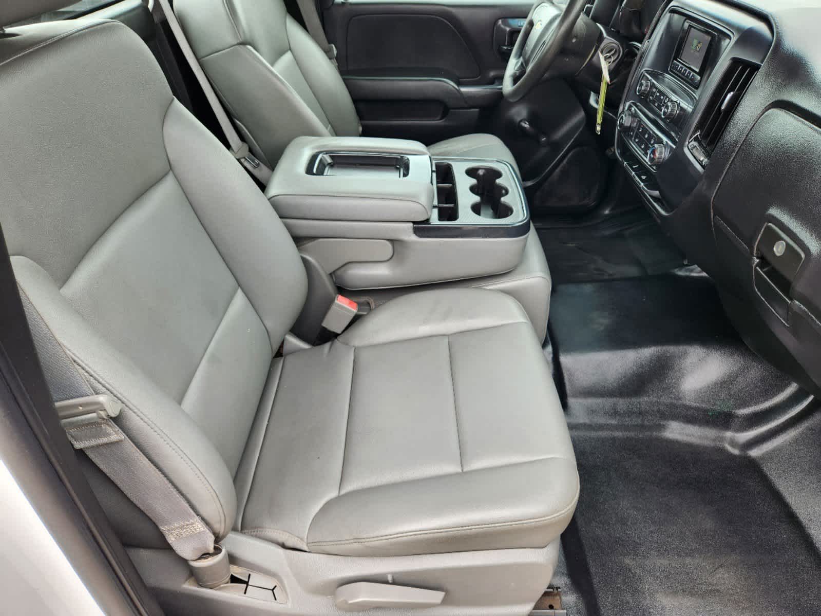 2015 Chevrolet Silverado 1500 Work Truck 2WD Reg Cab 133.0 14