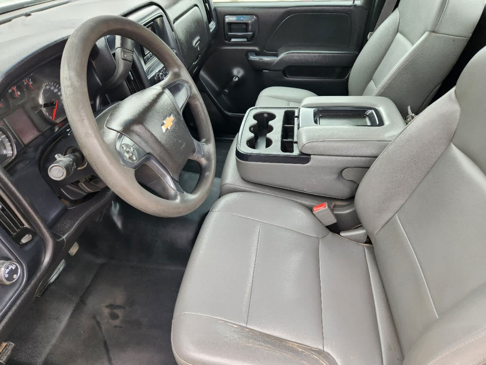 2015 Chevrolet Silverado 1500 Work Truck 2WD Reg Cab 133.0 13