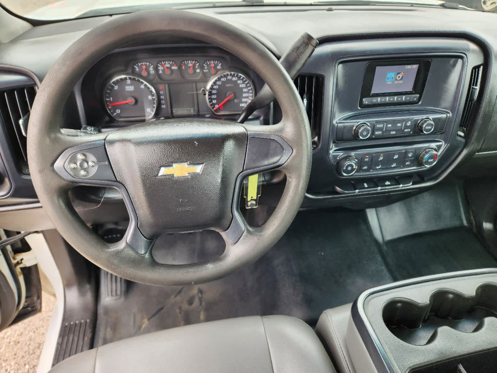 2015 Chevrolet Silverado 1500 Work Truck 2WD Reg Cab 133.0 27