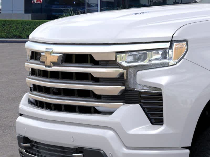 2025 Chevrolet Silverado 1500 High Country 4WD Crew Cab 147 13