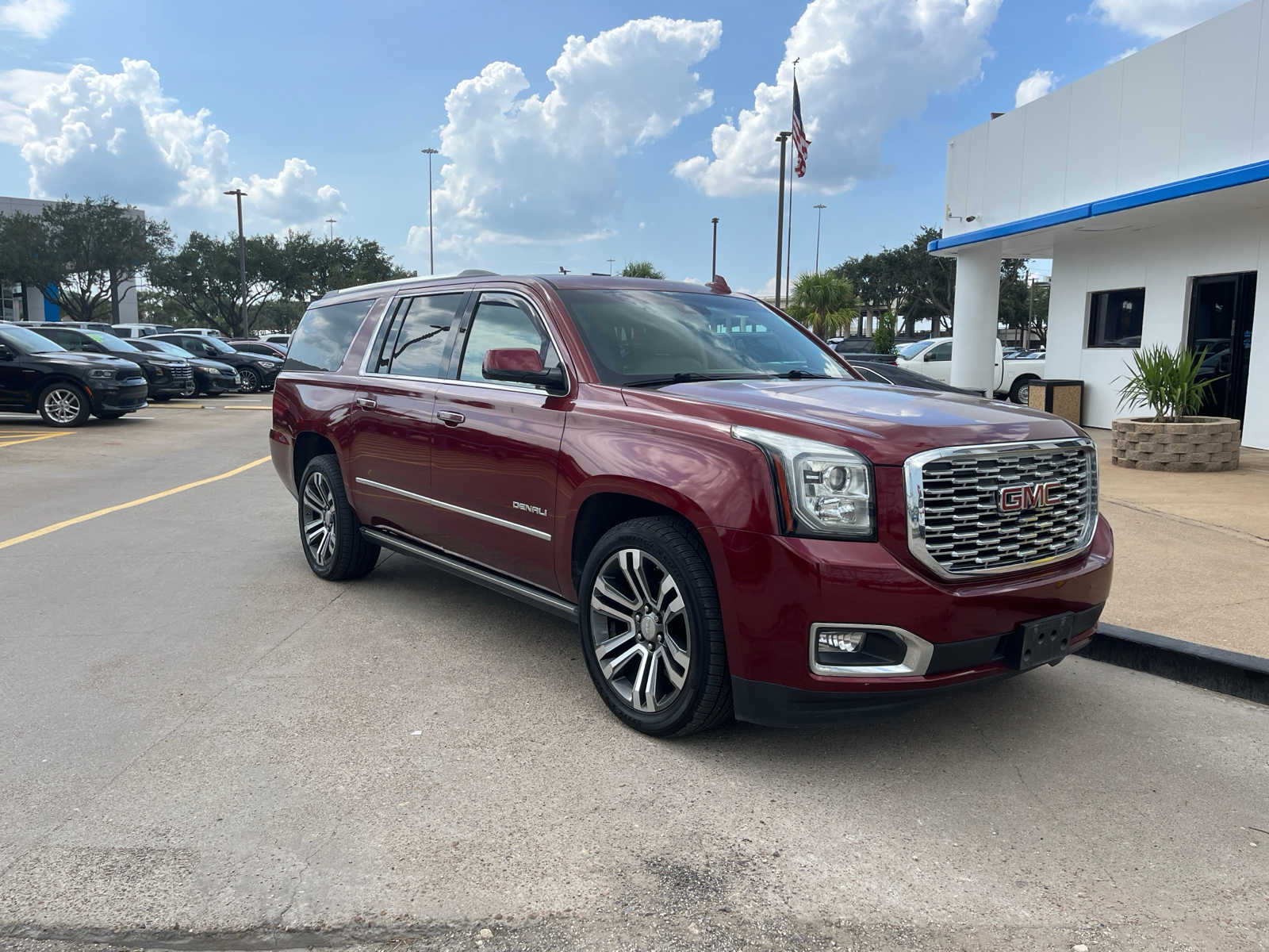 2018 GMC Yukon XL Denali 4