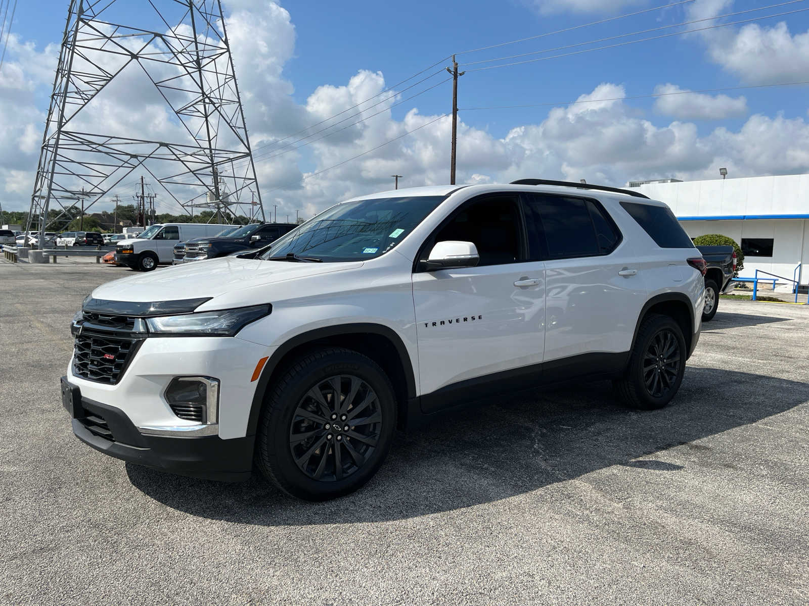 2022 Chevrolet Traverse RS 2