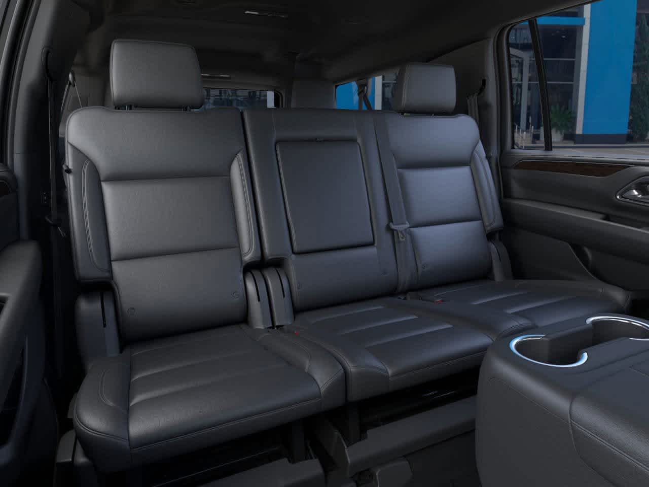 2024 Chevrolet Suburban LT 17