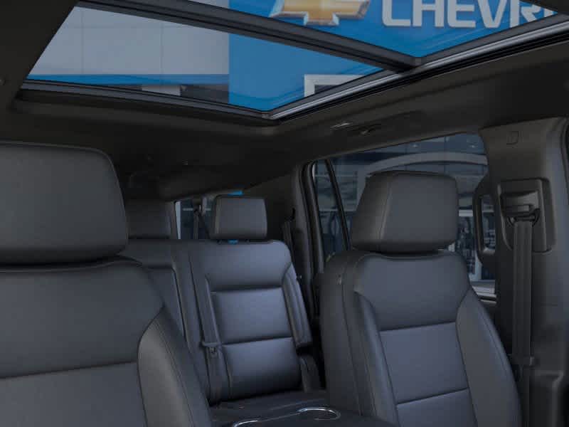 2024 Chevrolet Suburban LT 24