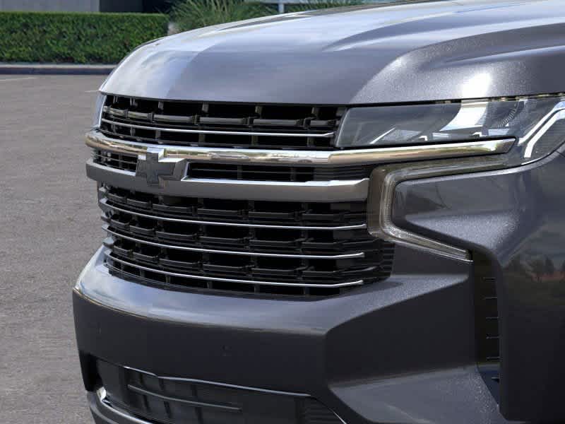 2024 Chevrolet Suburban LT 13