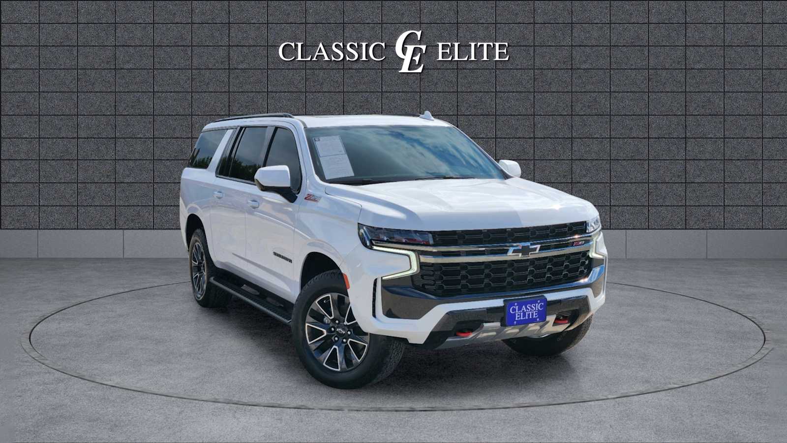 2021 Chevrolet Suburban Z71 1