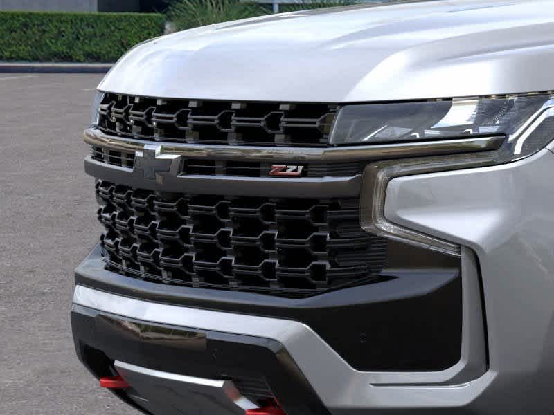 2024 Chevrolet Suburban Z71 13