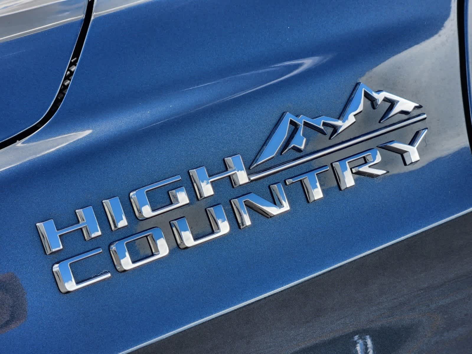 2021 Chevrolet Suburban High Country 8