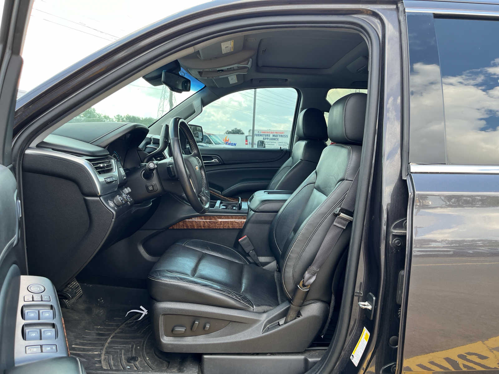 2016 Chevrolet Suburban LTZ 5