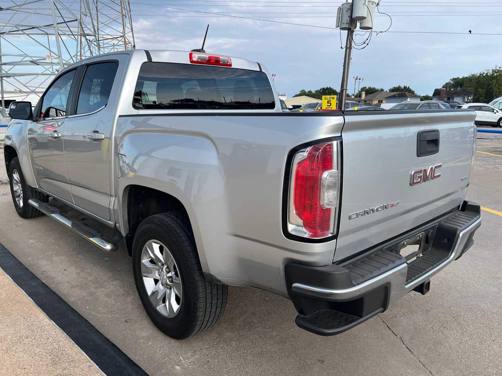 2018 GMC Canyon 2WD SLE Crew Cab 128.3 2