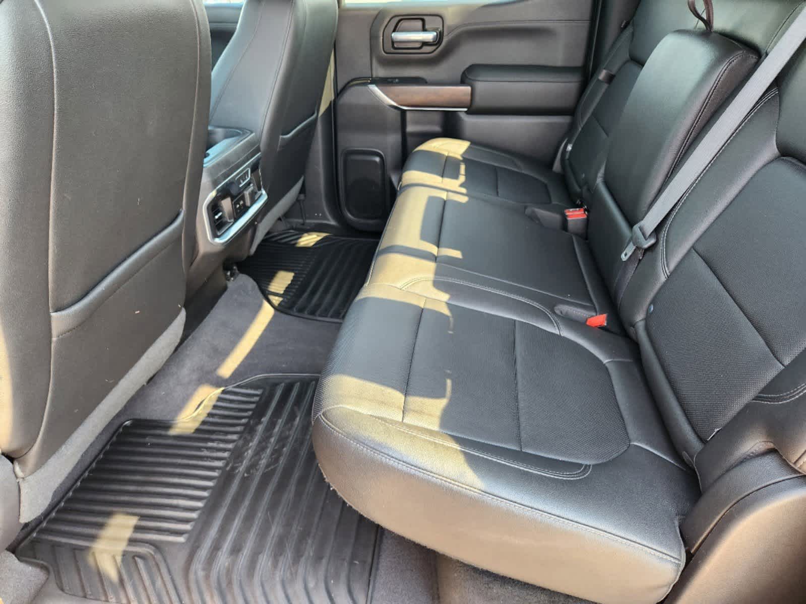 2019 GMC Sierra 1500 SLT 4WD Crew Cab 157 26