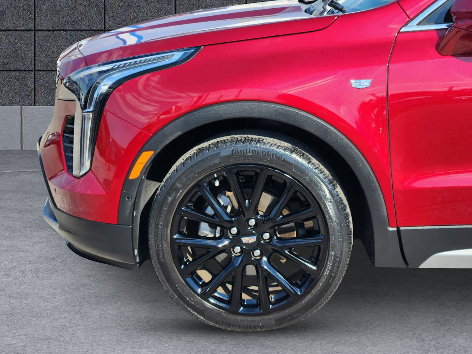 2019 Cadillac XT4 FWD Premium Luxury 31