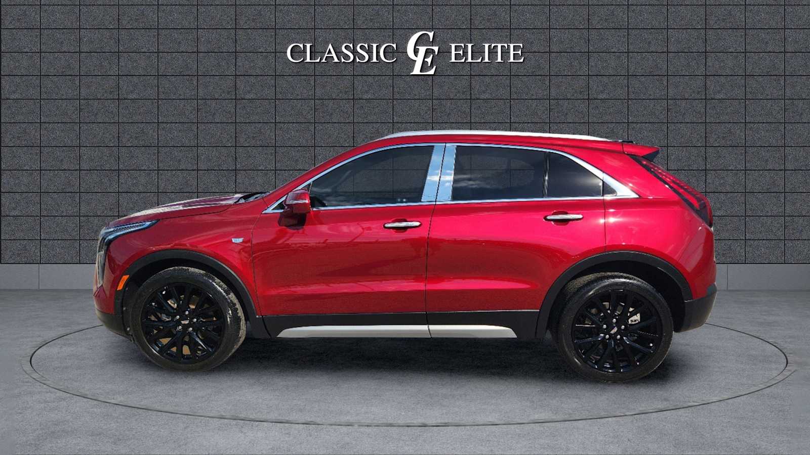 2019 Cadillac XT4 FWD Premium Luxury 4