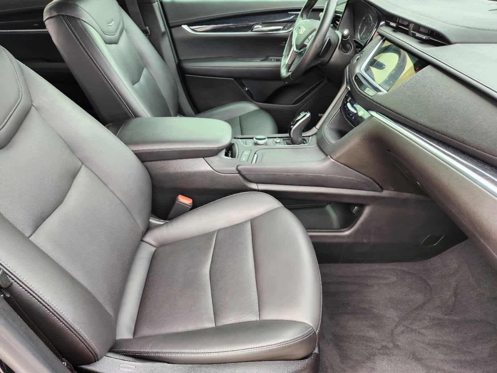 2022 Cadillac XT5 AWD Premium Luxury 14