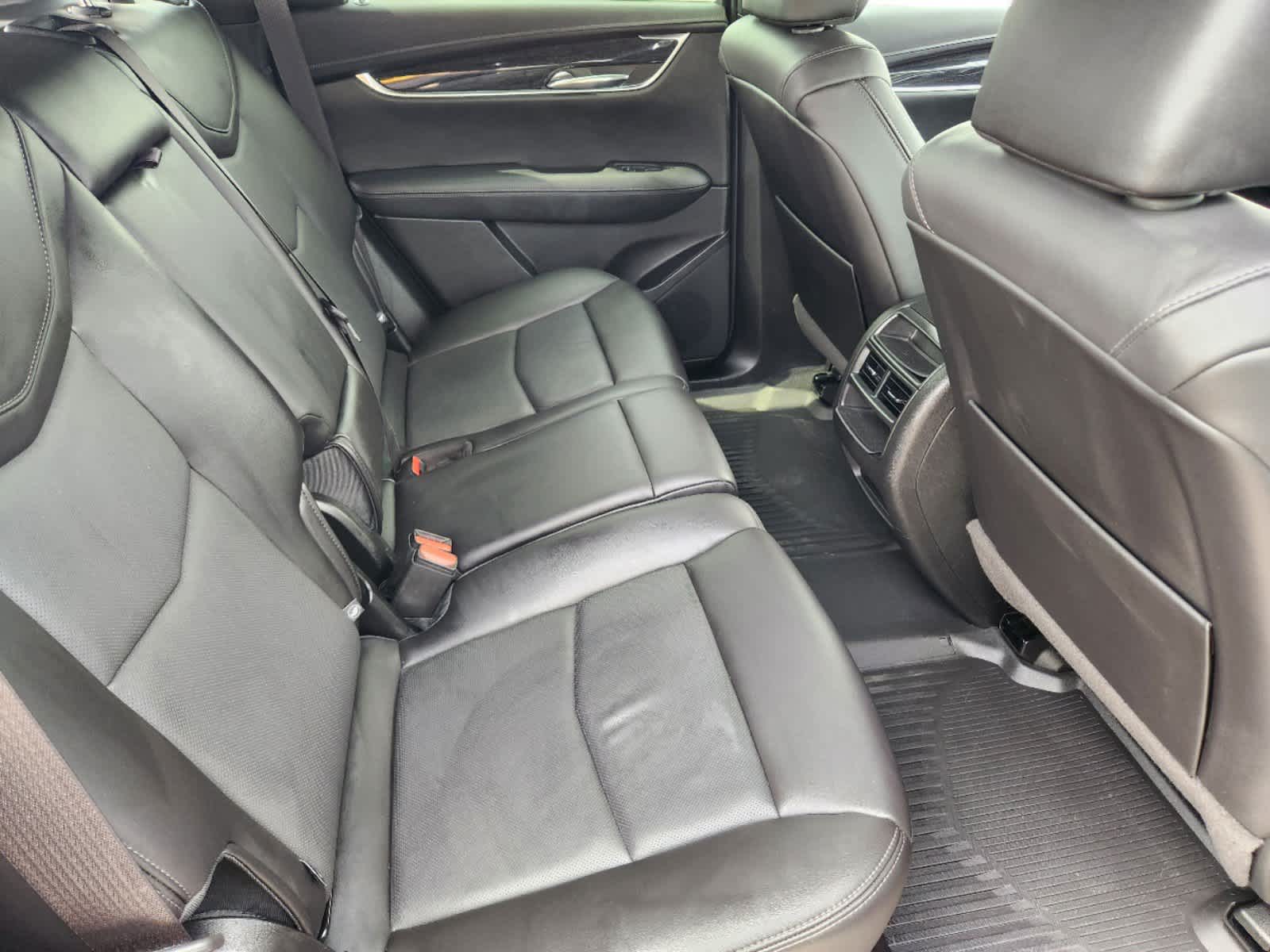 2021 Cadillac XT5 AWD Premium Luxury 31