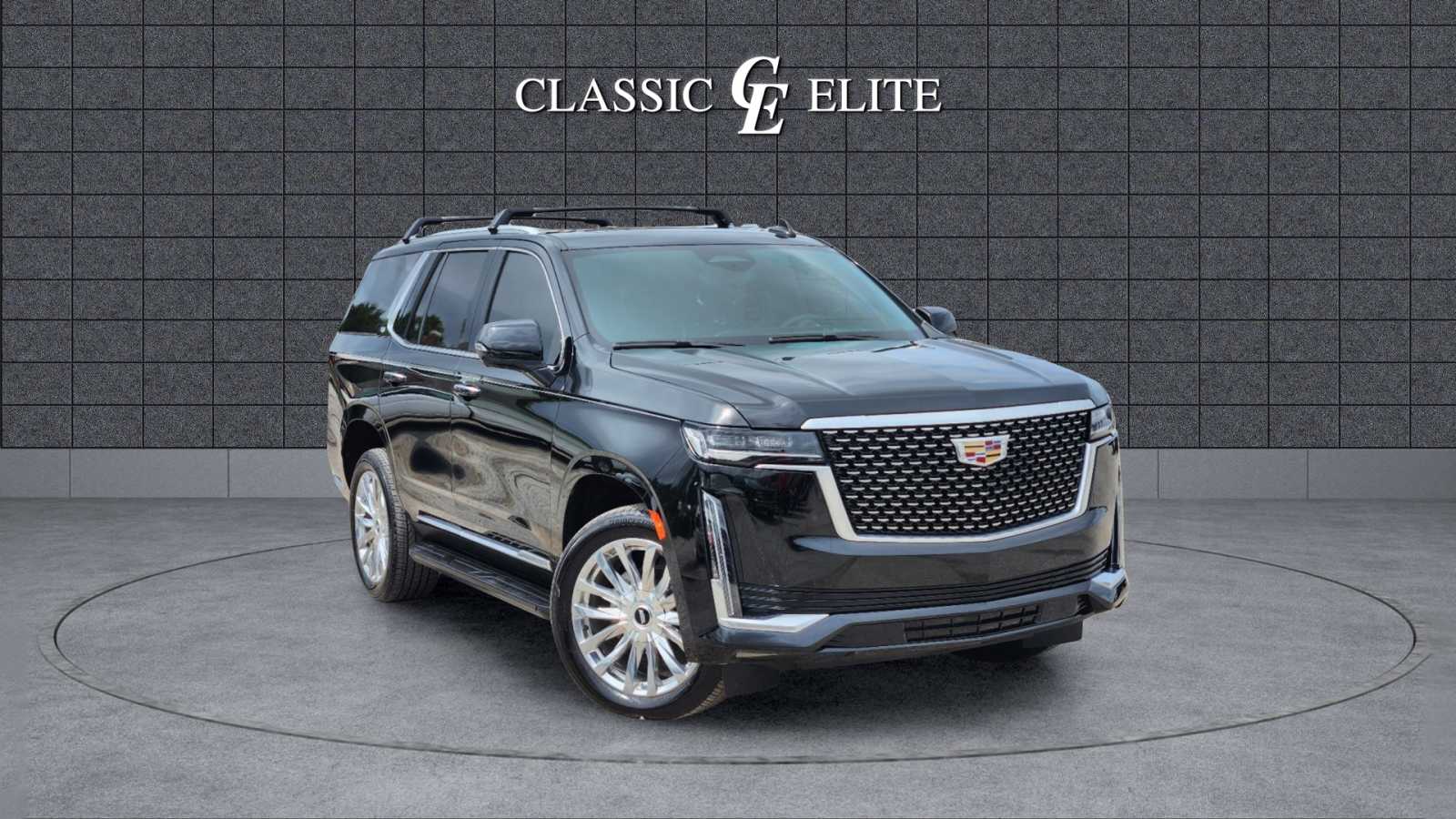 2023 Cadillac Escalade 4WD Premium Luxury 1