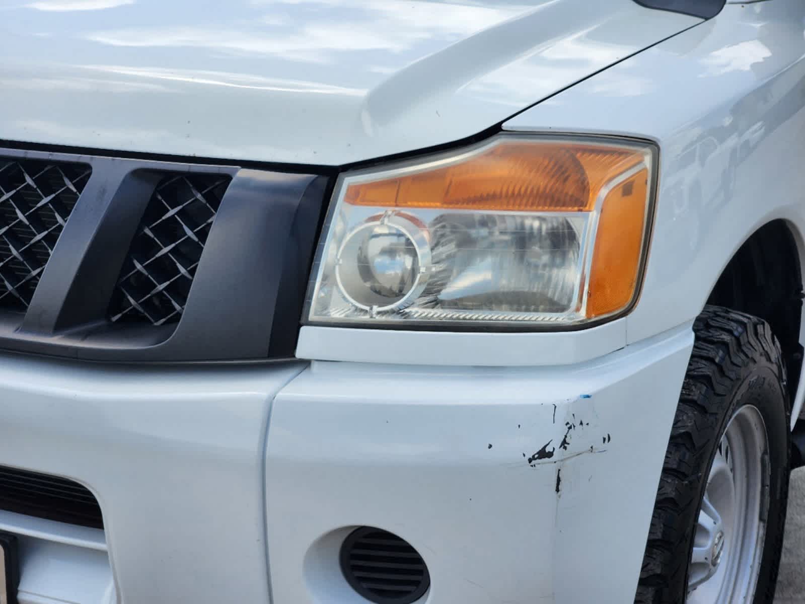 2012 Nissan Titan S 2WD Crew Cab SWB 29