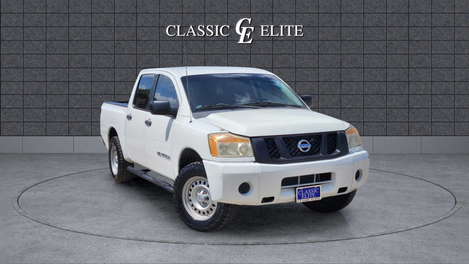 2012 Nissan Titan S 2WD Crew Cab SWB 1