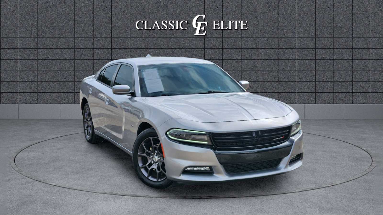 2018 Dodge Charger GT 1