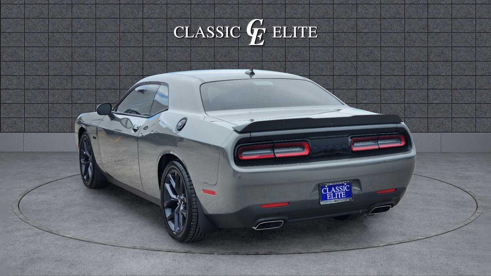 2023 Dodge Challenger R/T 5