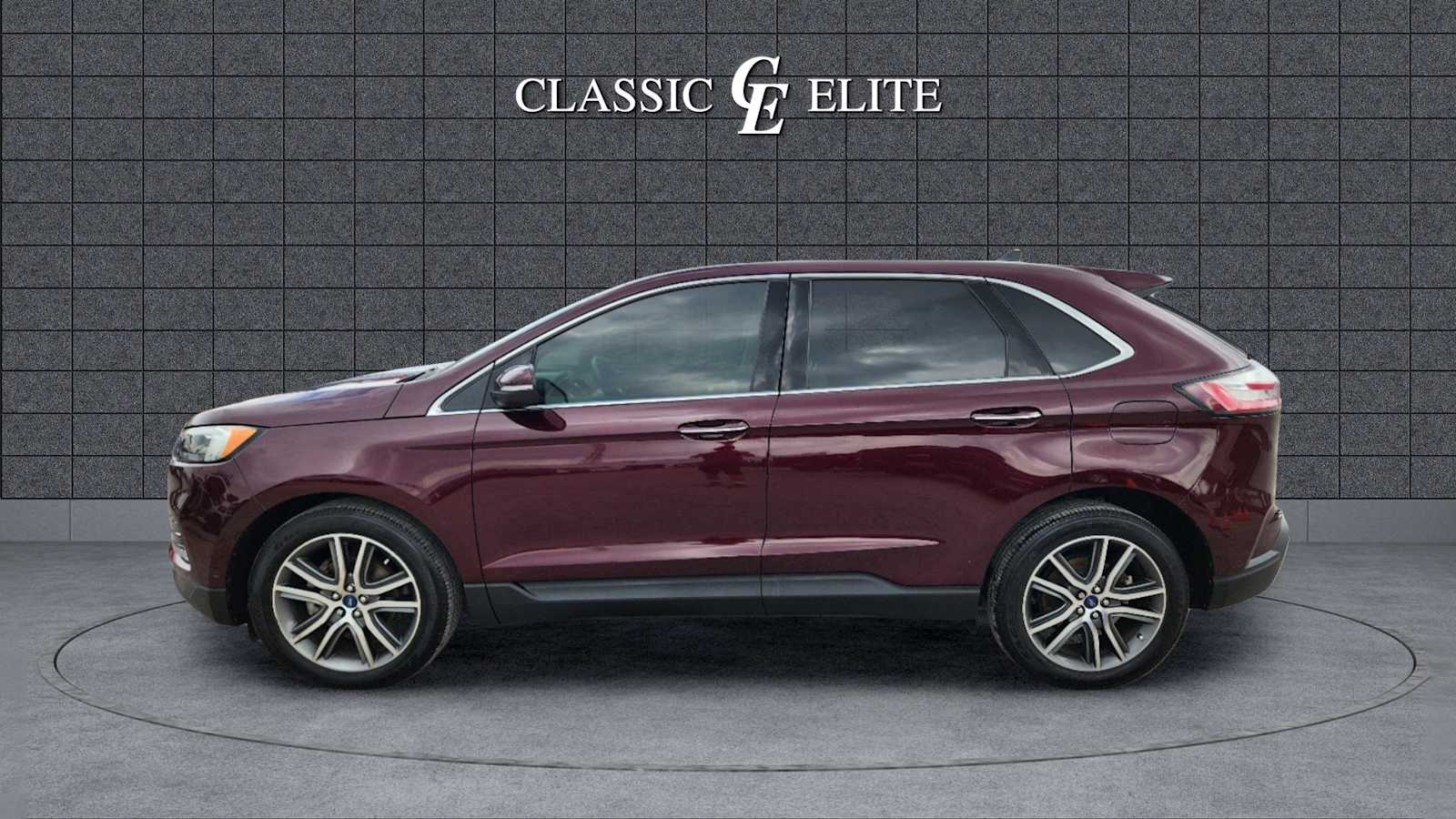 2020 Ford Edge Titanium 4