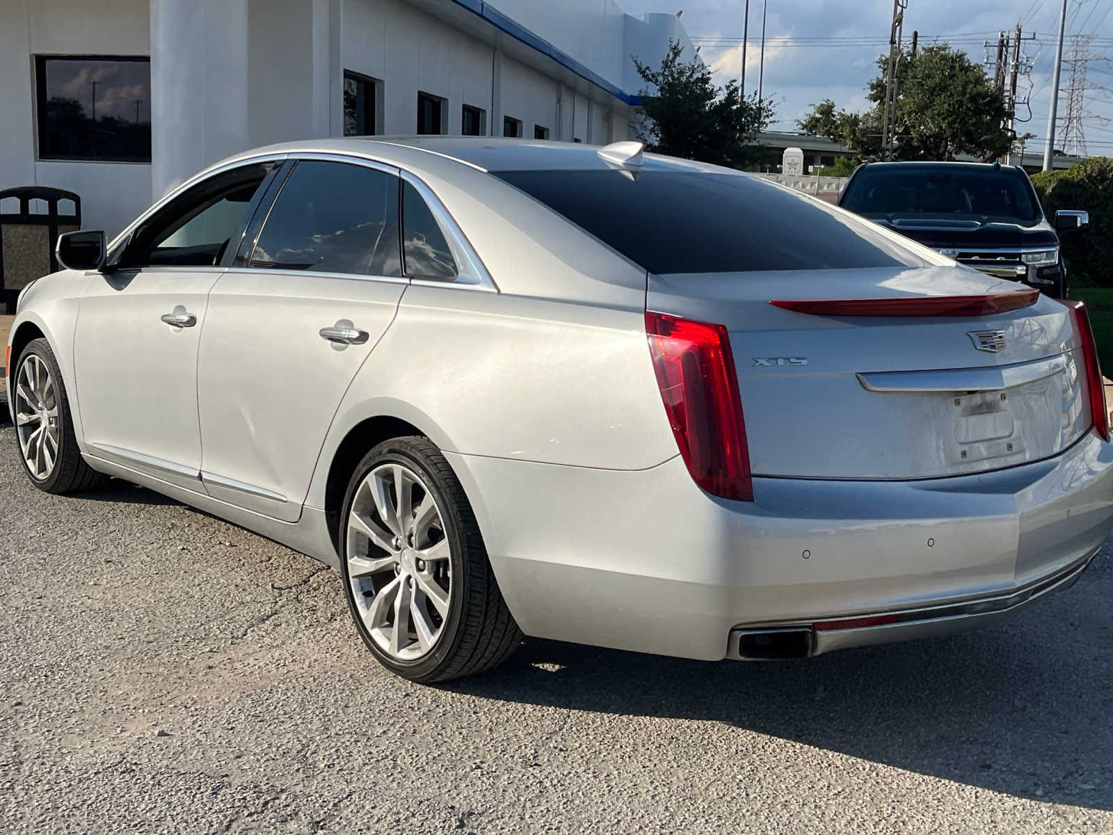 2016 Cadillac XTS Luxury Collection 2