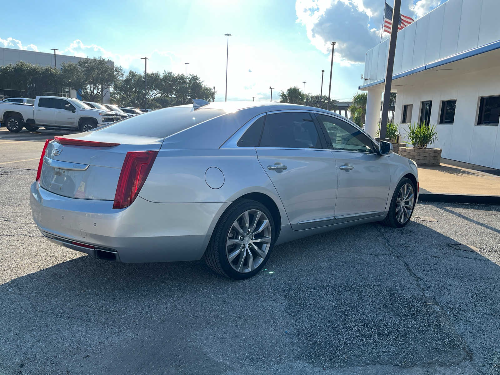 2016 Cadillac XTS Luxury Collection 3