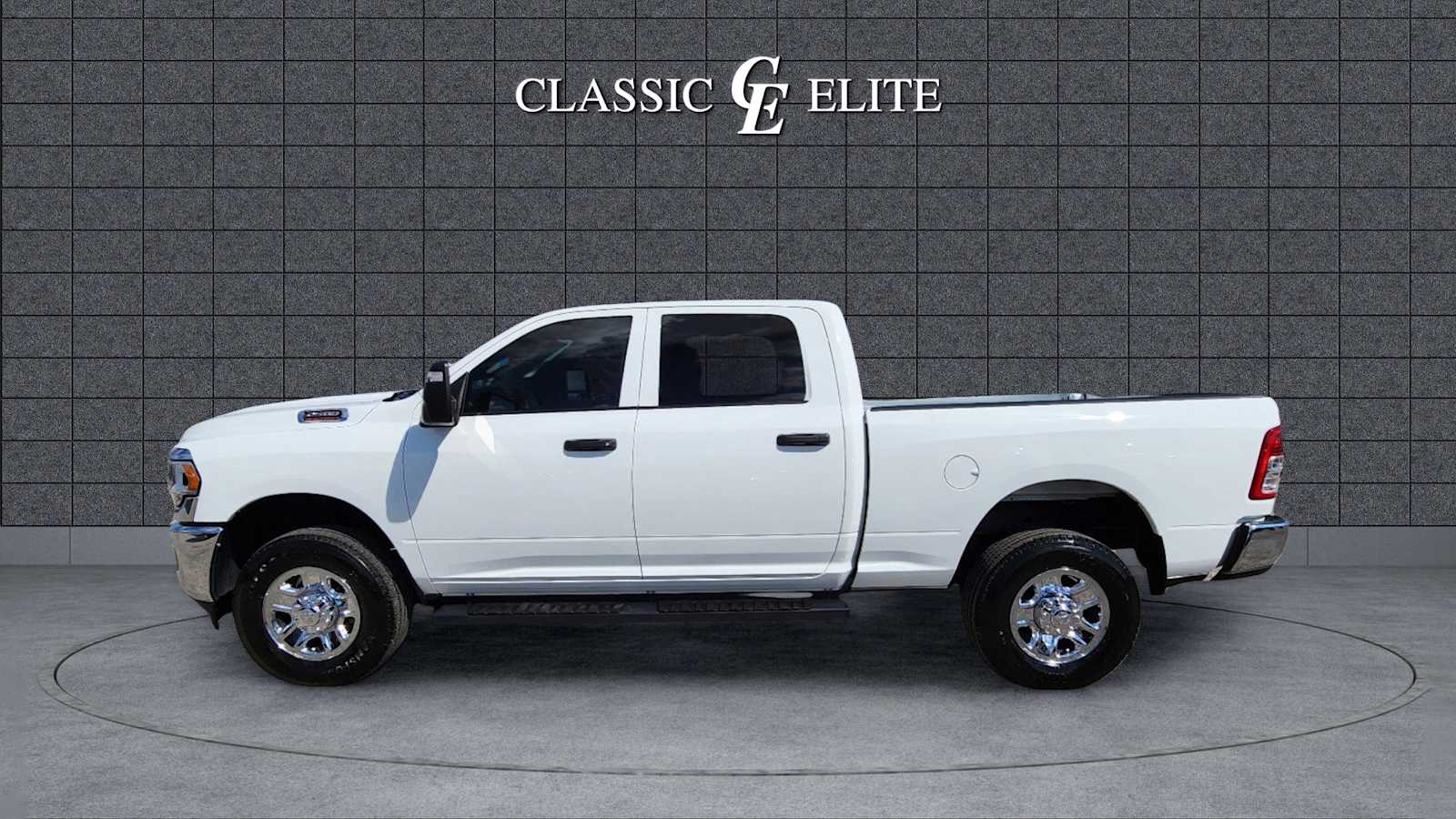 2024 Ram 2500 Tradesman 4x4 Crew Cab 64 Box 4