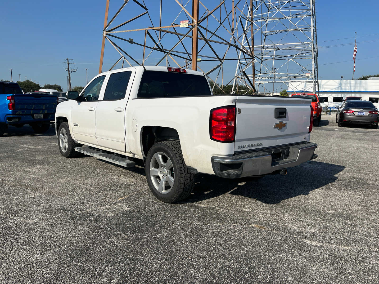 2018 Chevrolet Silverado 1500 LT 2WD Crew Cab 143.5 2