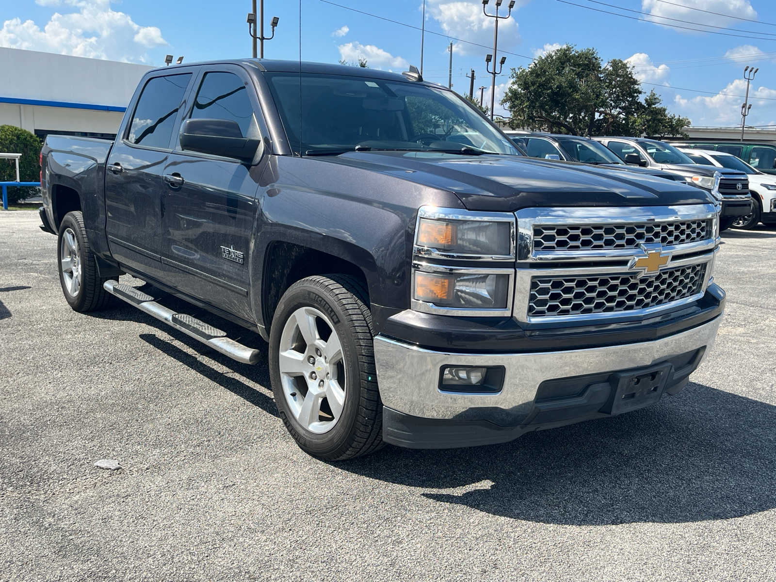 2015 Chevrolet Silverado 1500 LT 2WD Crew Cab 143.5 4