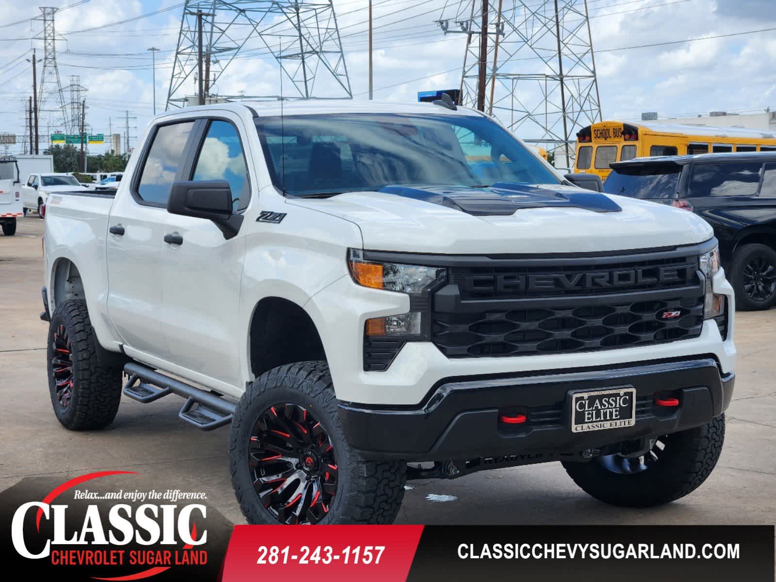 2024 Chevrolet Silverado 1500 Custom Trail Boss 4WD Crew Cab 147 1