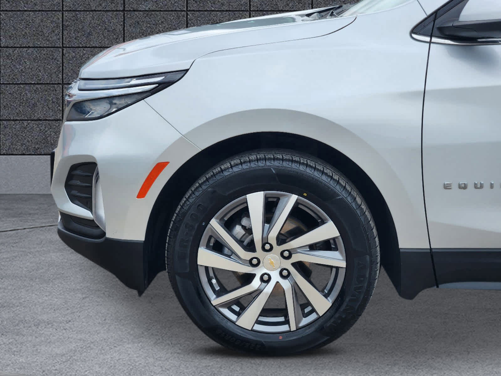 2022 Chevrolet Equinox LT 32