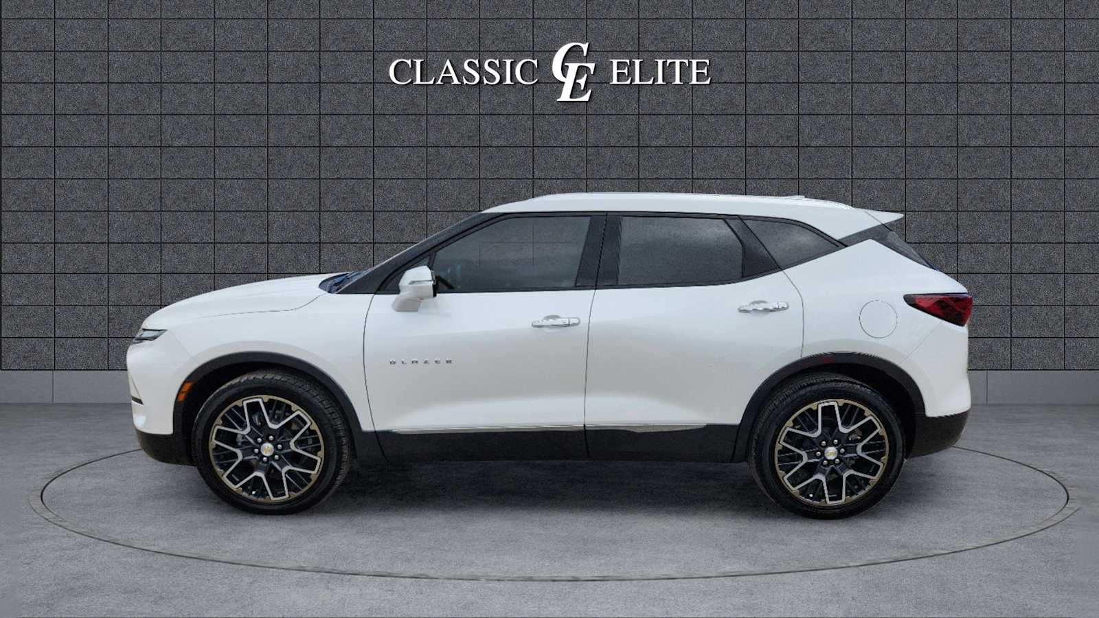 2023 Chevrolet Blazer Premier 4