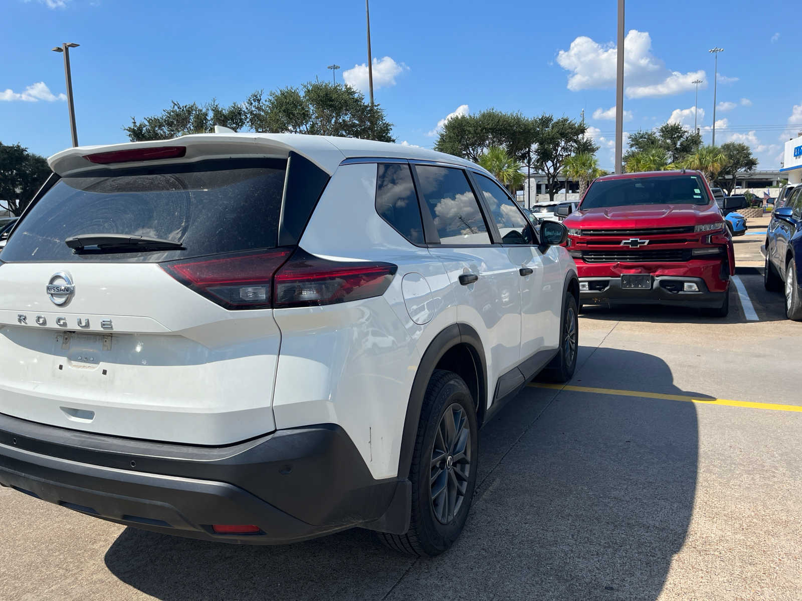 2021 Nissan Rogue S 3