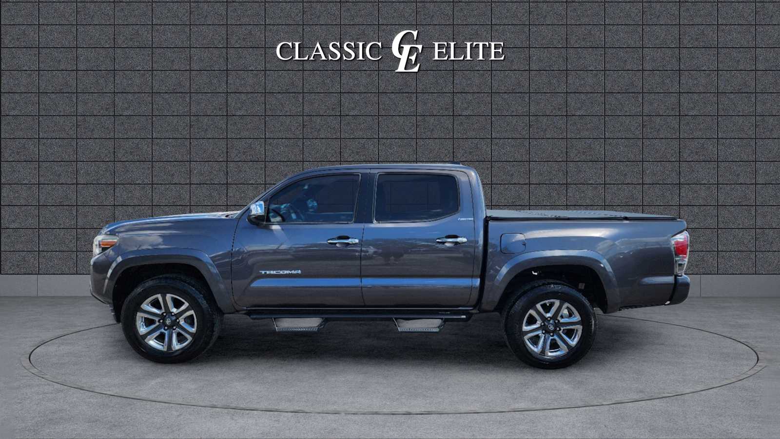 2017 Toyota Tacoma Limited Double Cab 5 Bed V6 4x2 AT 4