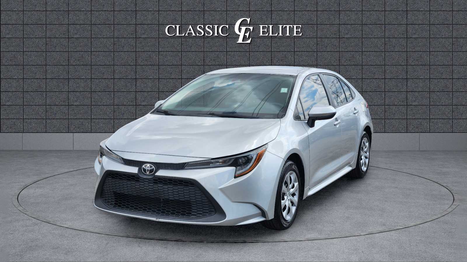 2022 Toyota Corolla LE 3