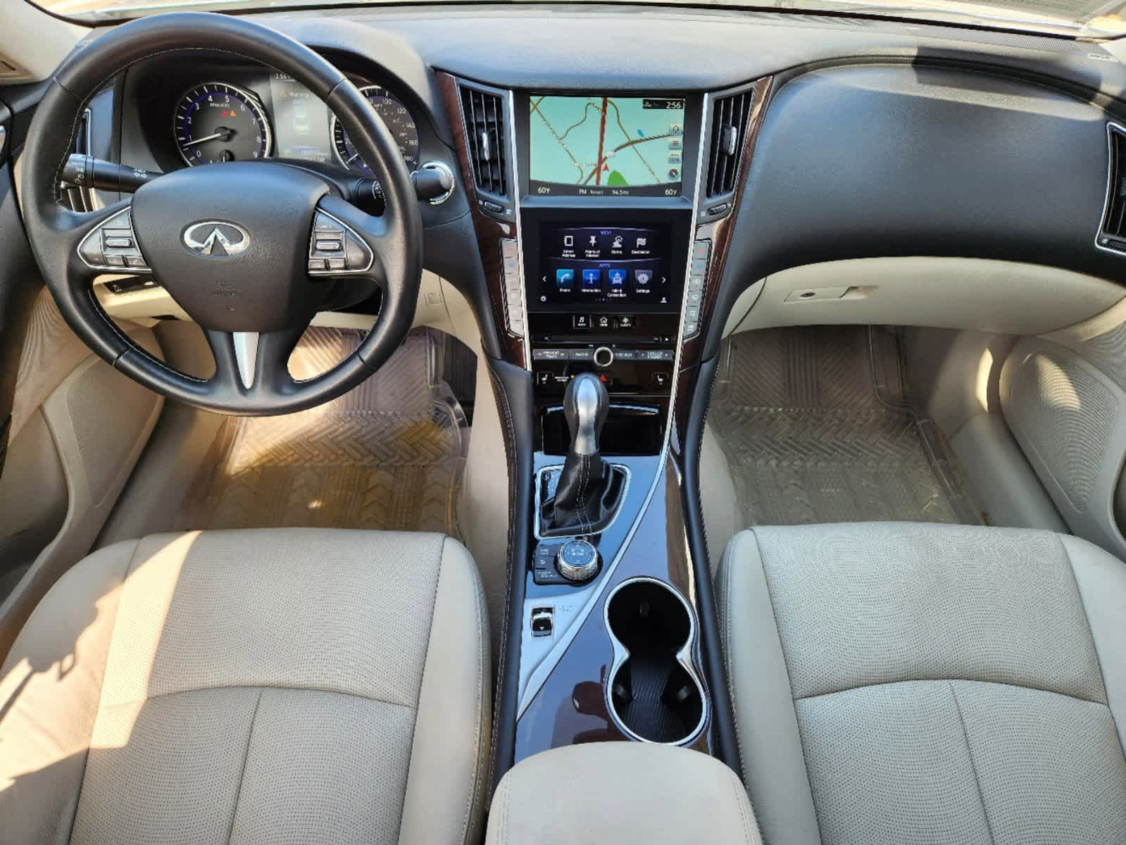 2014 INFINITI Q50 Premium 24