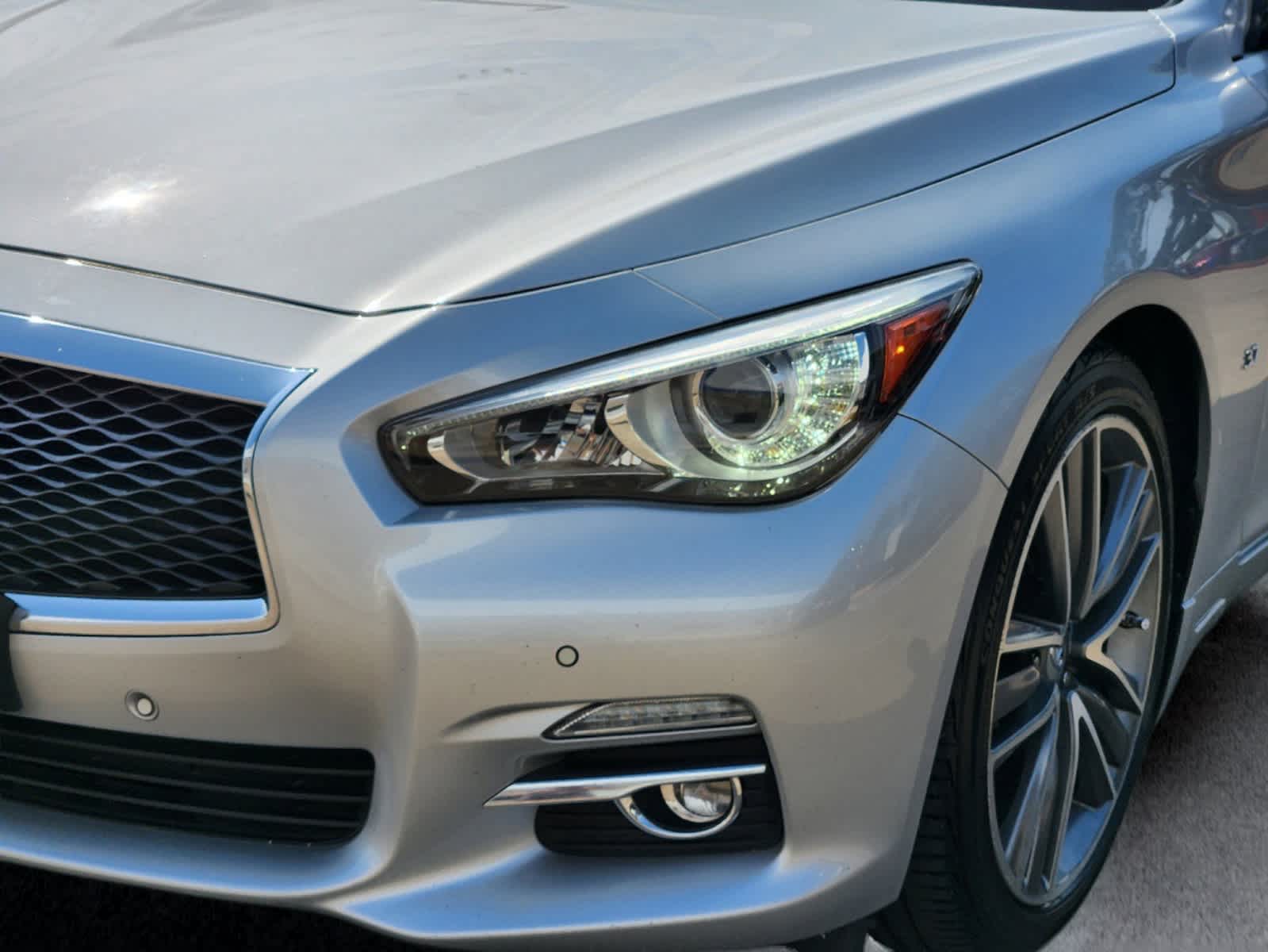 2014 INFINITI Q50 Premium 32