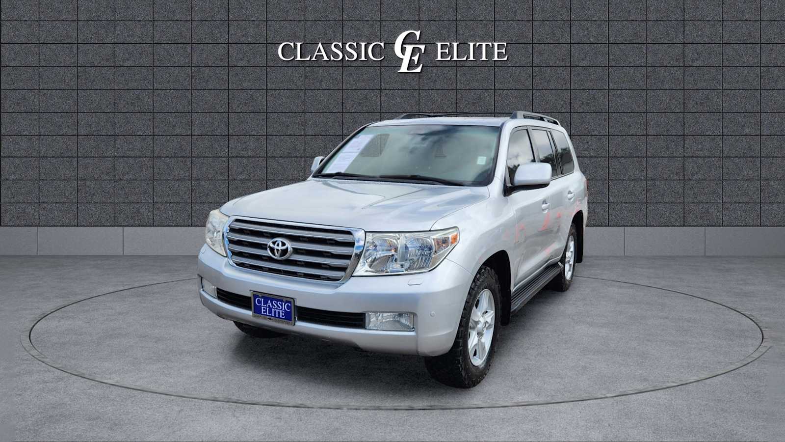 2011 Toyota Land Cruiser  3