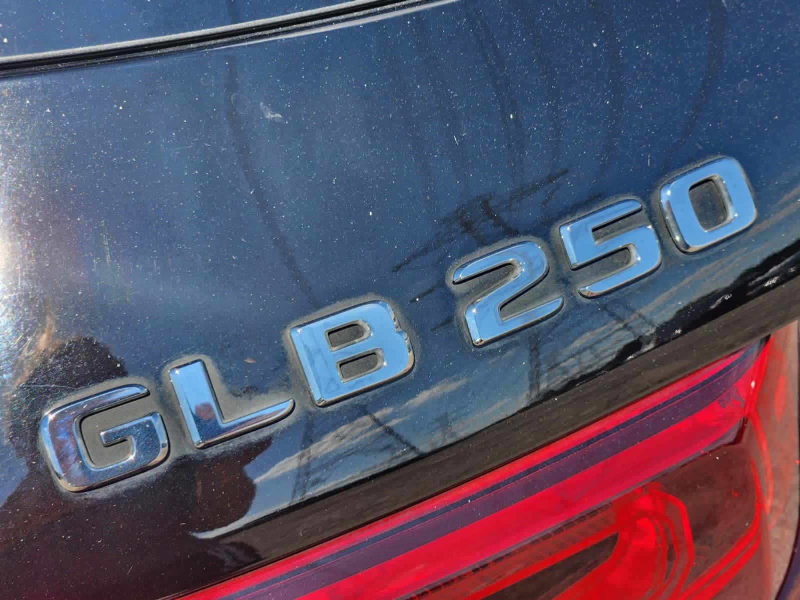 2020 Mercedes-Benz GLB GLB 250 8