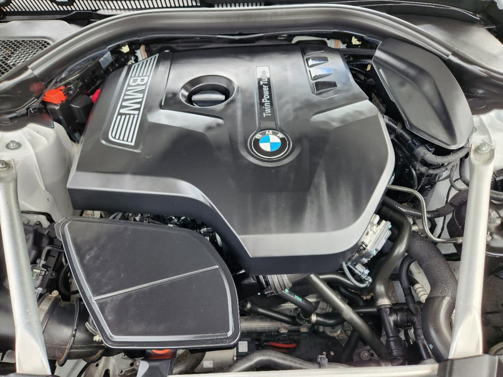 2019 BMW 5 Series 530i 27