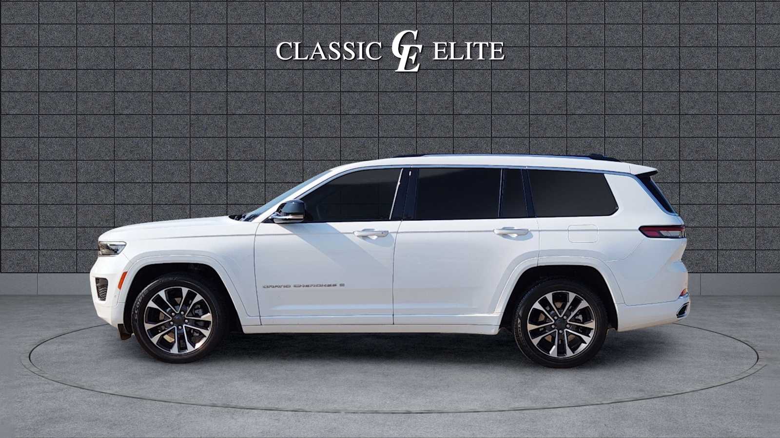 2023 Jeep Grand Cherokee L Overland 4