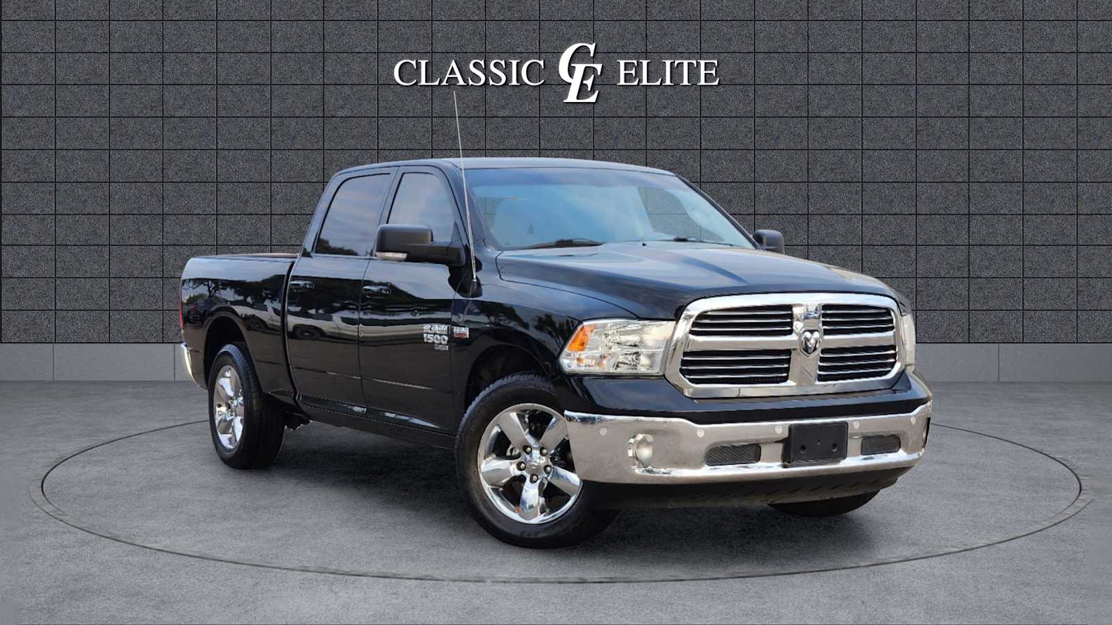 2019 Ram 1500 Classic Big Horn 4x2 Crew Cab 64 Box 1