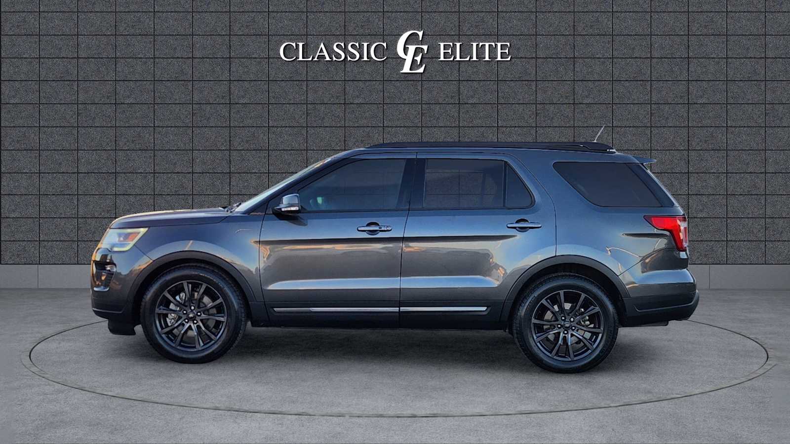 2019 Ford Explorer XLT 4